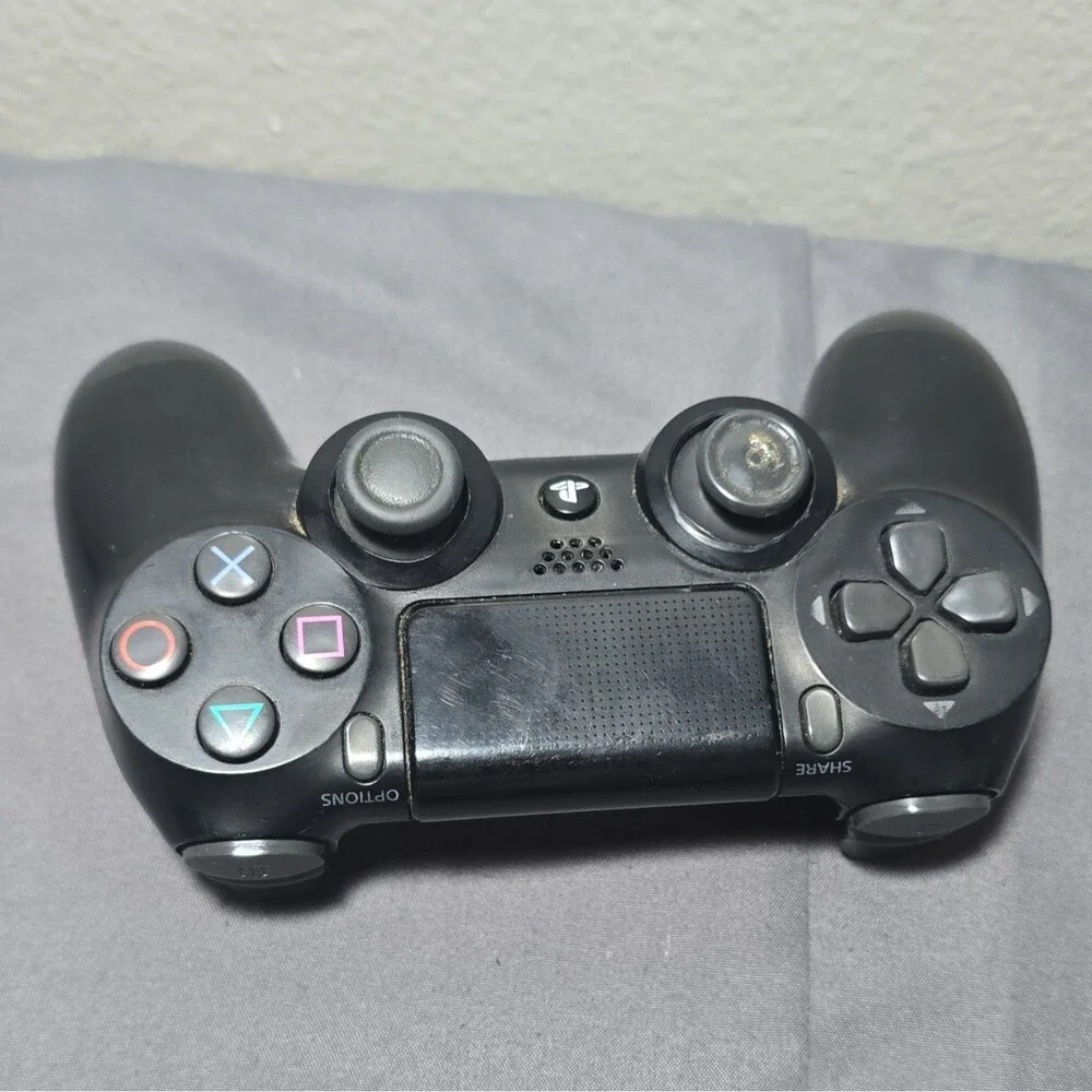 Sony DualShock 4 Wireless PS4 Controller Black Touchpad Light Bar Vibration
